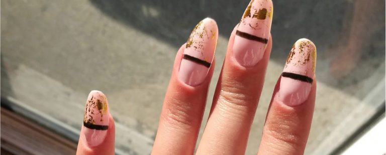My Acrylic Nail Cracked In The Middle How To Fix Top Nail Salons Near Me